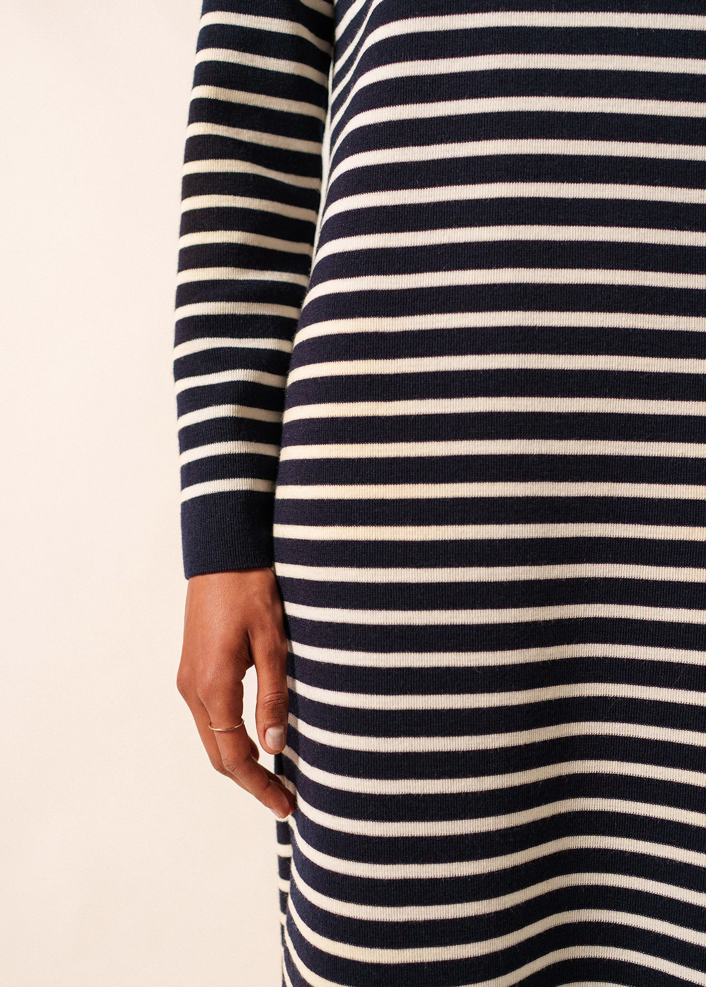 Robe pull longue Marée - rayée, en laine (NAVY/ECUME) - Image 6
